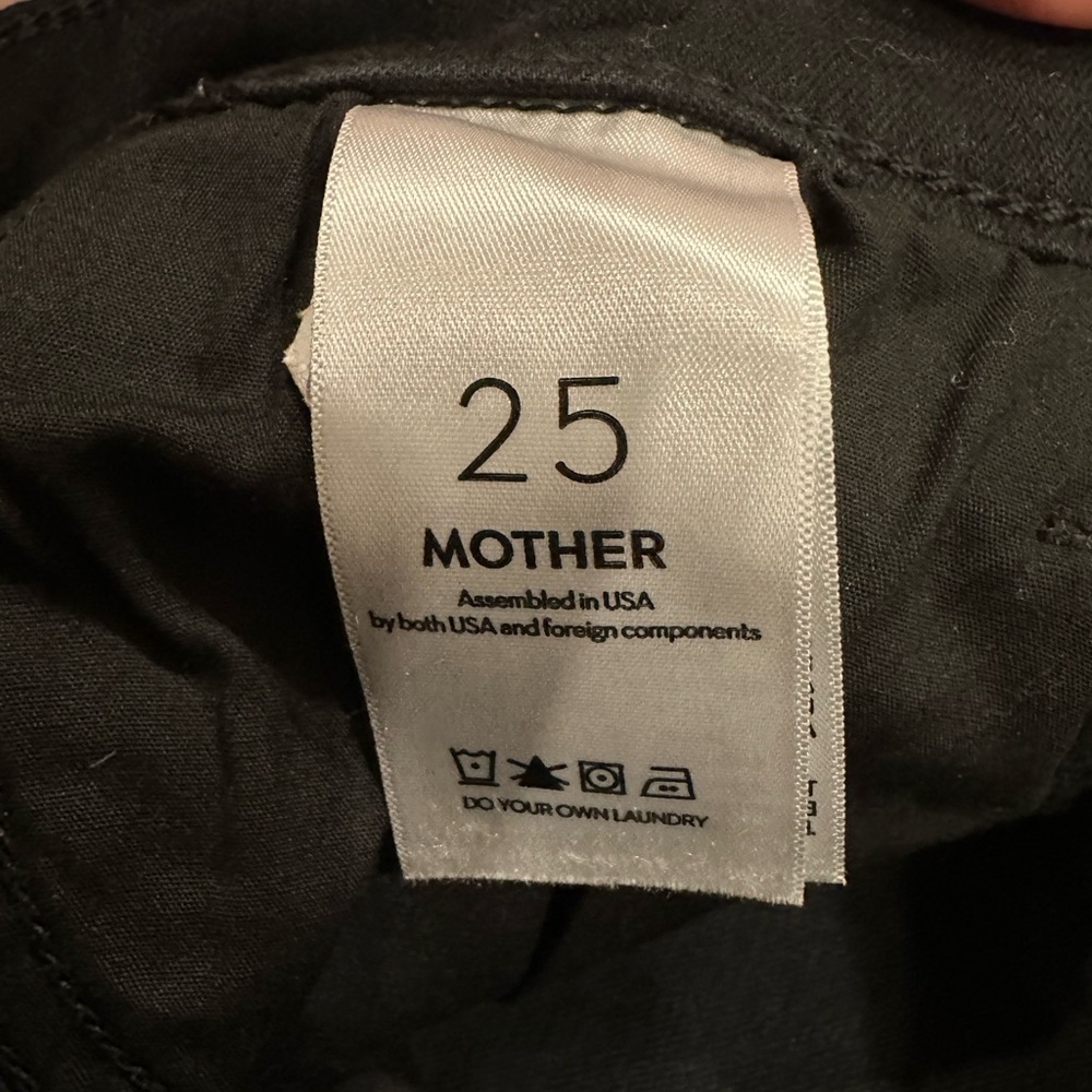 Mother The Hustler Ankle Fray Jeans in Not Guilty - Picture 5 of 10